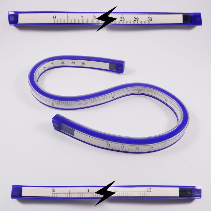 Лінійка розкрійна гнучка пластикова 30см