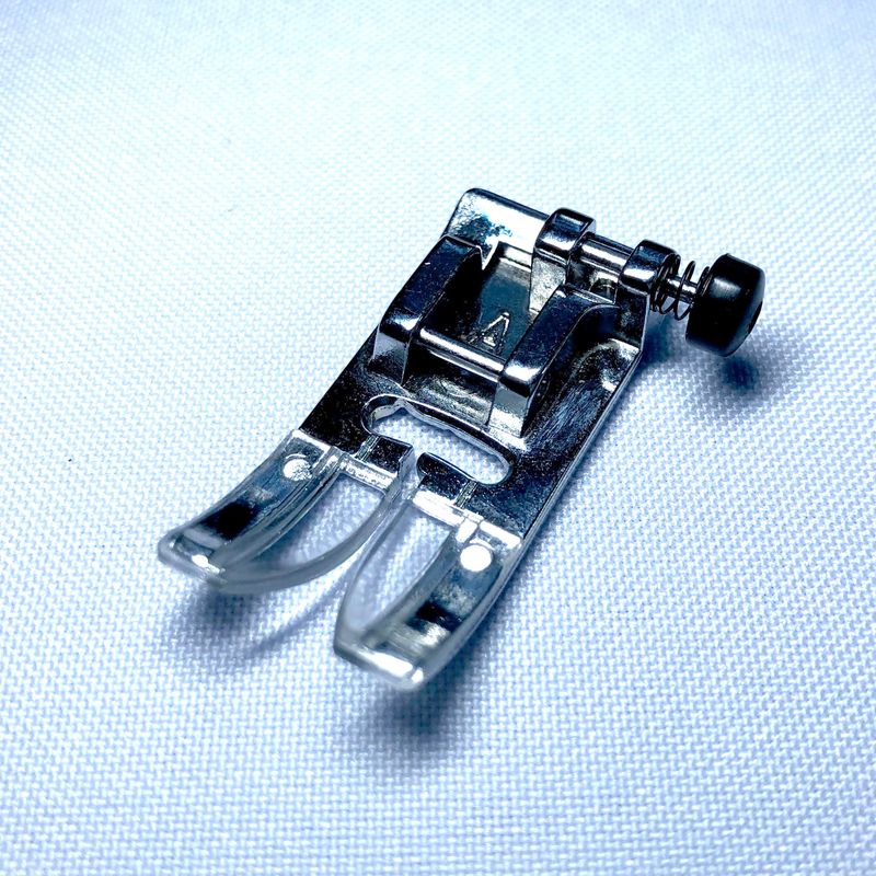 Лапка ДМ універсальна з кнопкою А, 832-523-007, СН