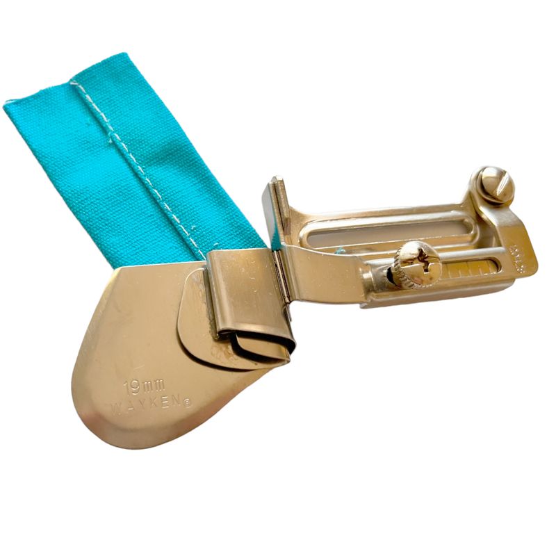 Окантователь для промышленных швейных машин в 2 сложения А11/S72L, ширина ленты, 19мм 3/4