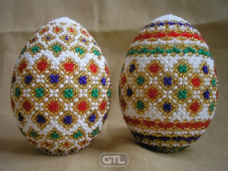 Пасхальные яйца из бисера Пасхальные яйца из бисера
